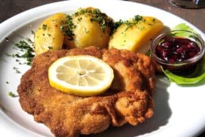 schnitzel 4081269 1920