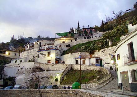 440px Cuevas of Sacromonte GM