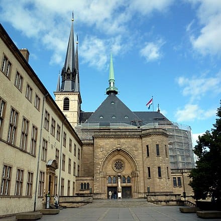 440px Luxembourg panoramio 20