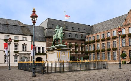 440px Marktplatz Düsseldorf